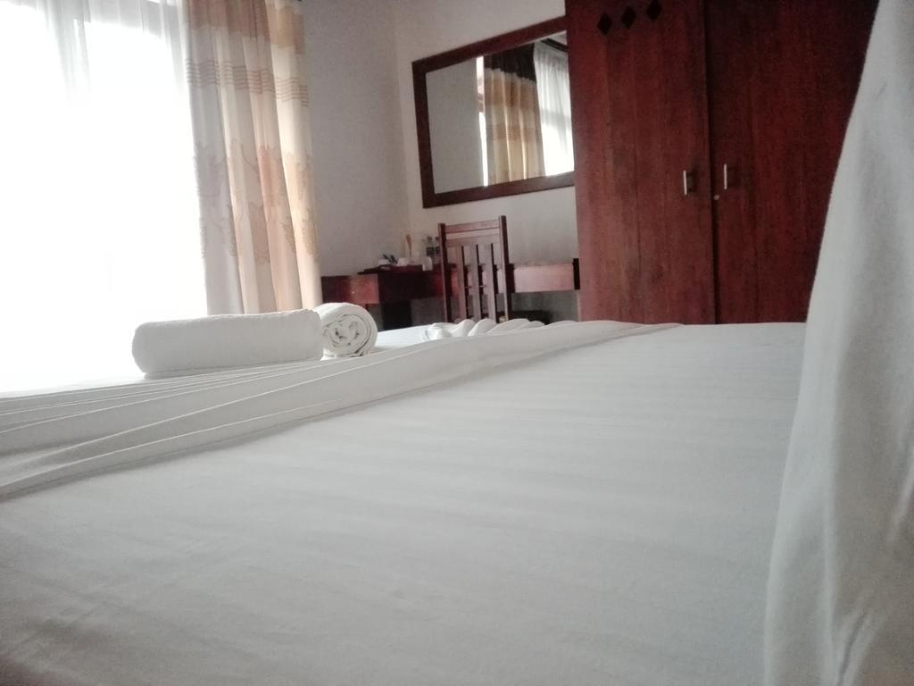 Vista Liyya Residence Канди Екстериор снимка