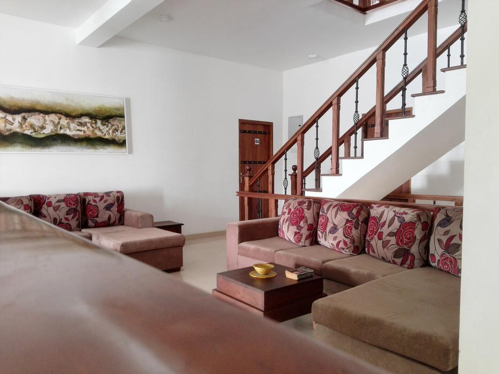 Vista Liyya Residence Канди Екстериор снимка