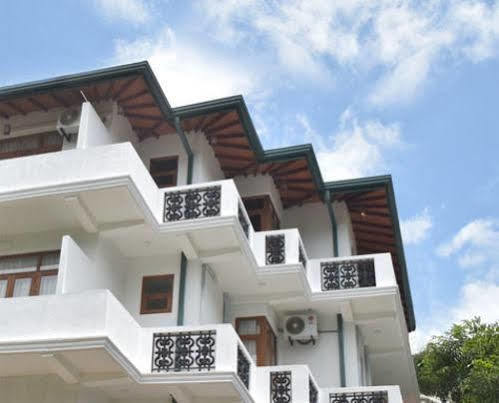 Vista Liyya Residence Канди Екстериор снимка