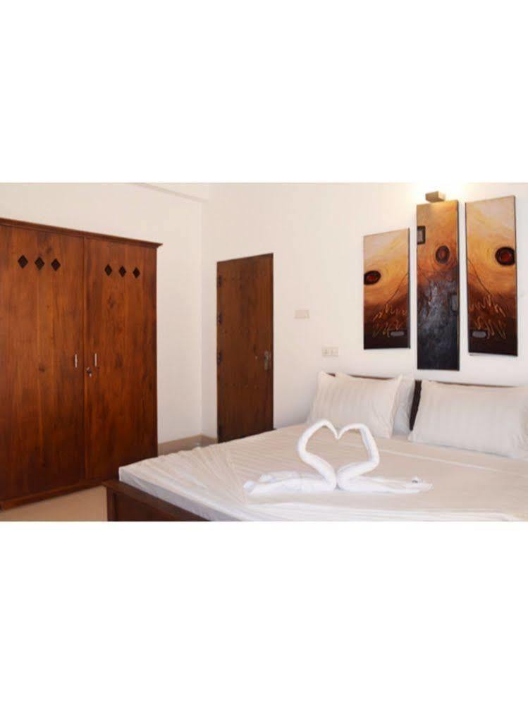 Vista Liyya Residence Канди Екстериор снимка